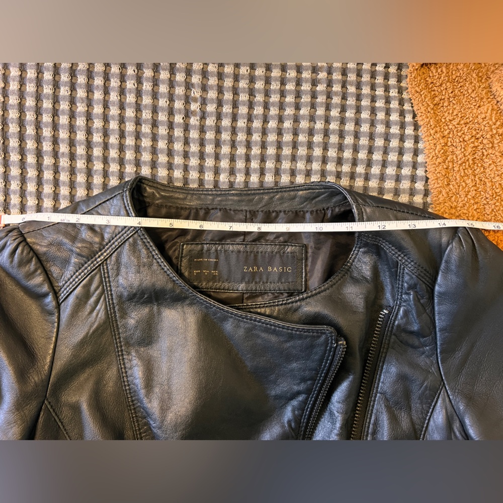 Zara Women's Black Leather Jacket - Picture 10 of 15